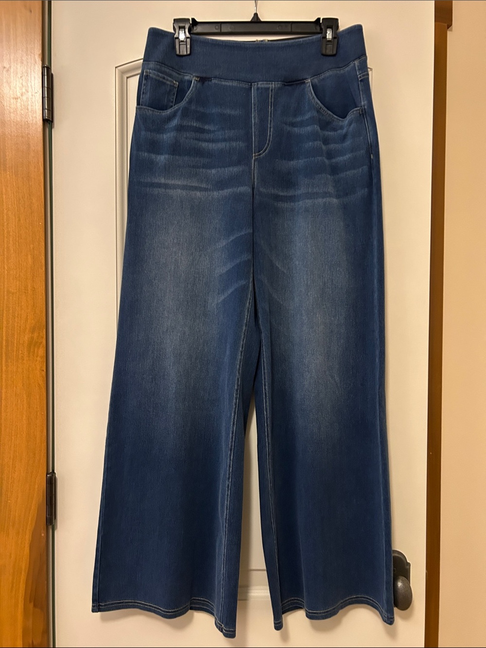HALARA Wide-Leg Wide Waist Jeans in Dark Blue. Soft & Stretchy Fabric